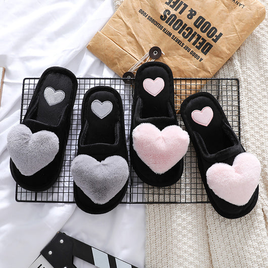 Pantuflas de Invierno Acogedoras con Diseño Romántico para San Valentín - Image 5