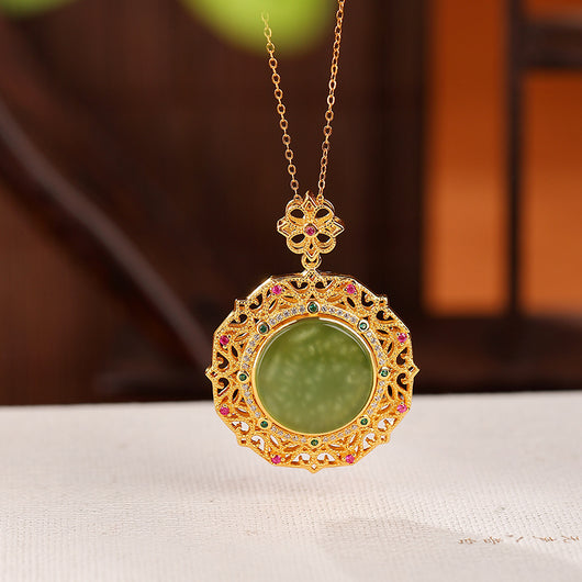 Colgante Retro Hueco Elegante con Patrón de Moda - Image 2