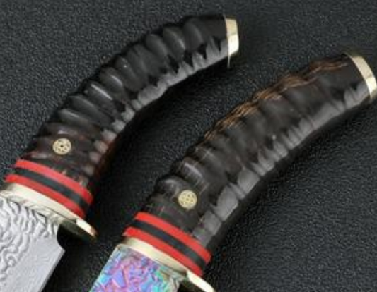 Cuchillo de Supervivencia Damascus VG10 - Hoja Forjada de Alta Dureza para Camping y Caza - Image 2
