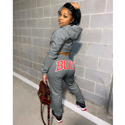 Conjunto Deportivo Mujer con Estampado - Sudadera y Pantalón - Image 8