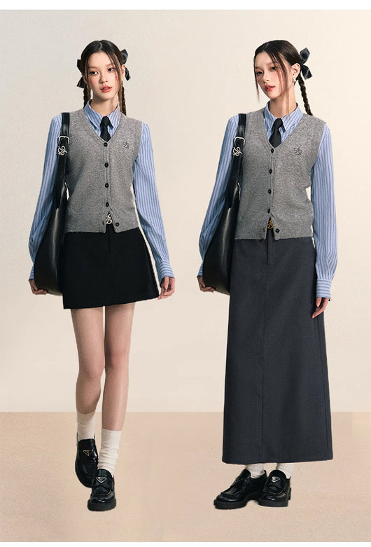 Blusa Universitaria Manga Larga Ajustada al Busto - Image 17
