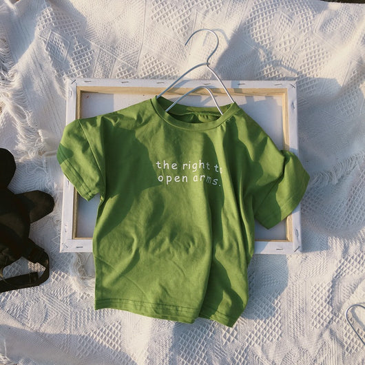 Camiseta Básica Unisex de Colores Sólidos para Niños - Image 14