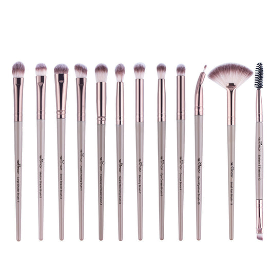 Kit Portátil de Brochas para Sombras, Cejas y Maquillaje Profesional - Image 10