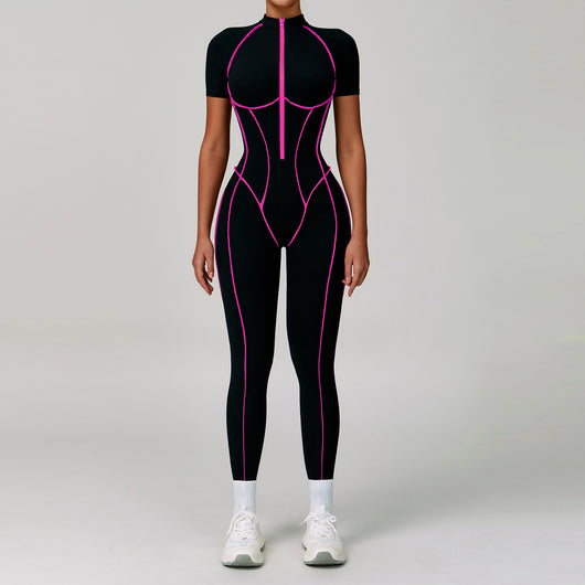 Jumpsuit Deportivo con Espalda Abierta y Detalles en Contraste - Image 4