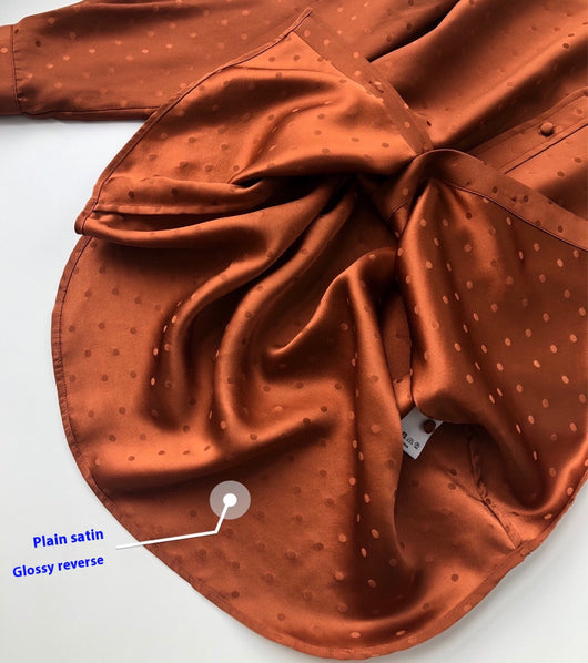 Camisa de Manga Larga en Satén Sedoso Reversible con Brillo - Image 37