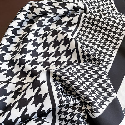 Pañoleta Escocesa Grande de Twill Versátil Clásica - Image 14