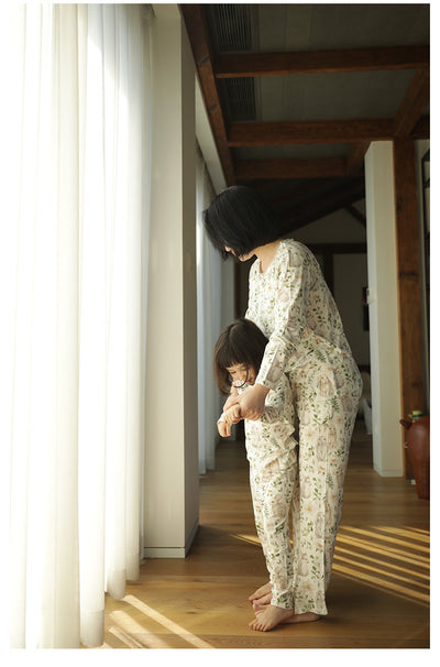 Bamboo cotton knitted parent-child pajama set with a pumpkin print long-sleeve top and solid light blue-grey pants. - Image 32