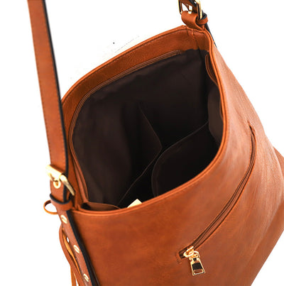 Bolsa Mensajero Grande de Capacidad con Remaches y Diseño Moderno - Image 3