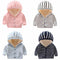 Cardigan Infantil Acolchado con Capucha y Forro de Velvet