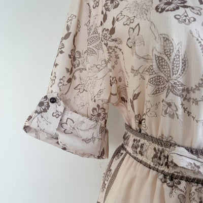 Traje Ejecutivo con Camisa de Manga Enrollada y Pantalón Ancho - Image 11