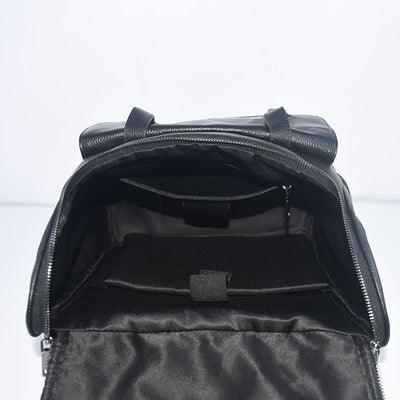 Mochila de Viaje de Cuero Genuino Gran Capacidad Versátil y Duradera - Image 3