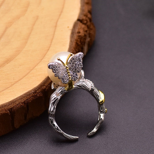 Anillo de Plata 925 con Perla de Agua Dulce Natural y Diseño Vintage Mariposa