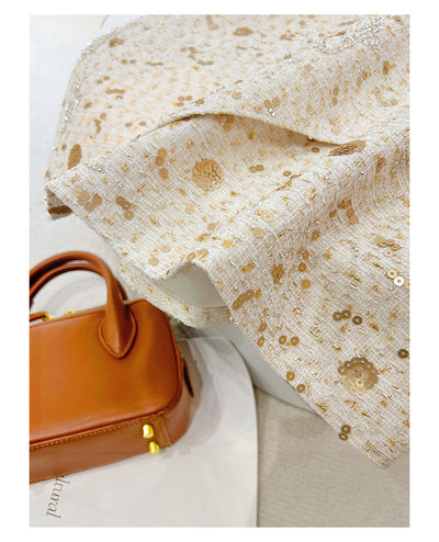Falda Blanca Corta con Lentejuelas Doradas Diseño A-Line - Image 10