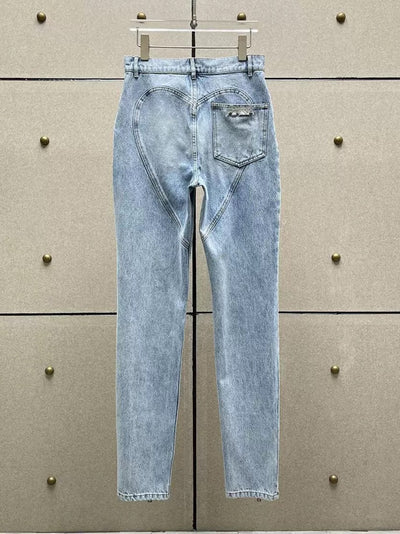 Jeans Mujer con Aberturas Florales y Cierre de Cremallera - Image 11