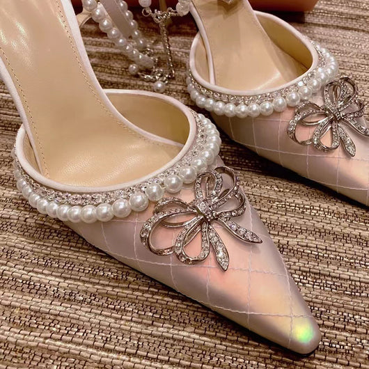 Tacones Stiletto con Moño Francés y Perlas Brillantes - Image 11