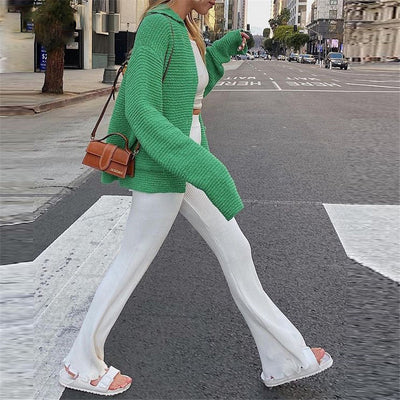 Suéter Suelto Verde de Solapa y Botón Único - Image 11