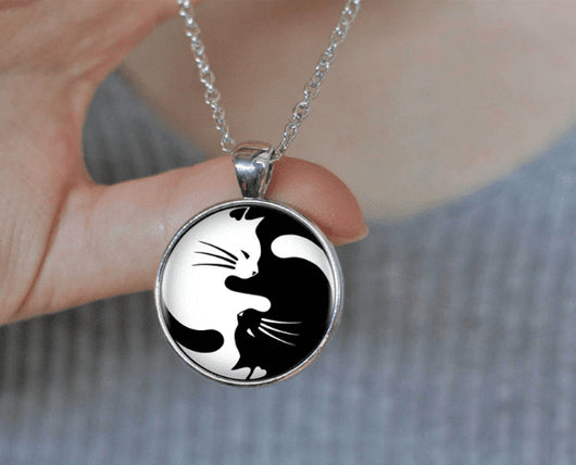 Collar Colgante Gato Yin & Yang - Image 2