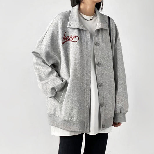 Chaqueta Casual Suelta con Cuello Alto y Letras Bordadas - Image 4