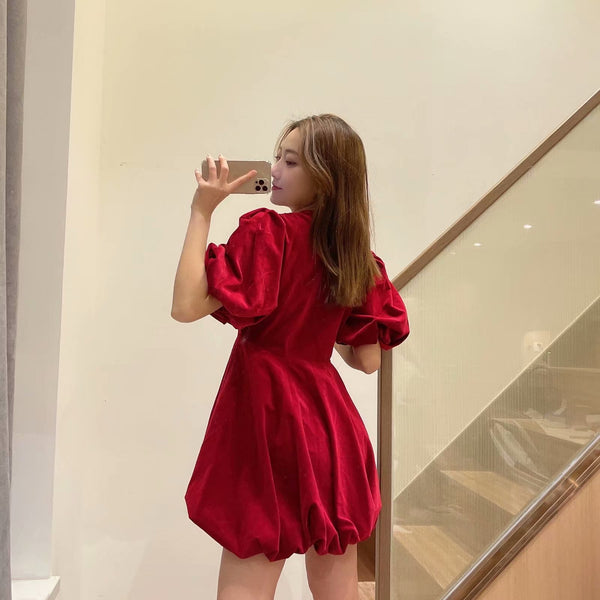 Vestido Mini de Terciopelo con Mangas Abullonadas - Estilo Europeo y Americano