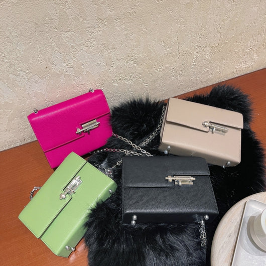 Bolso Crossbody de Cuero con Cierre Magnético para Mujer - Image 11