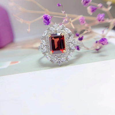 Anillo de Granate Mozambique Natural con Diamantes - Image 5