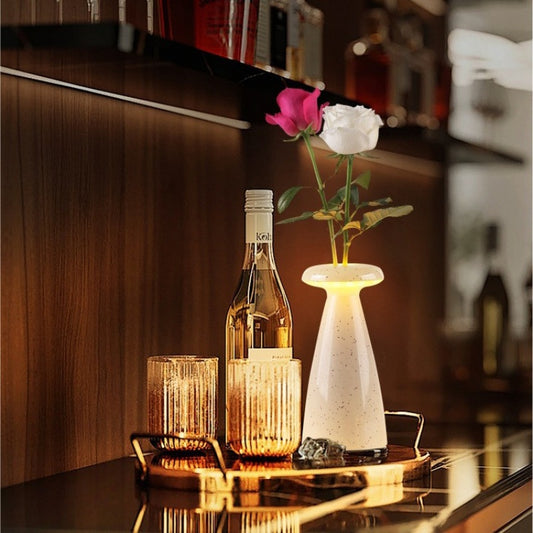 Lámpara de Mesa con Florero Decorativo 2 en 1 - Image 2