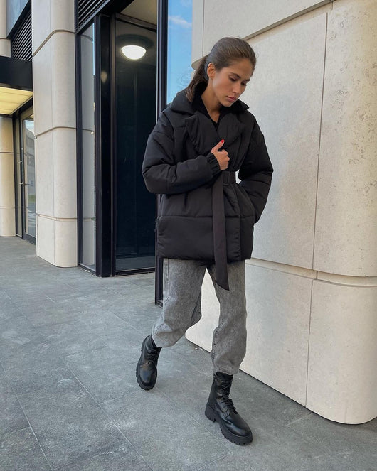 Abrigo de Invierno Entallado para Mujer - Diseño Clásico con Solapa y Cintura Marcada - Image 9