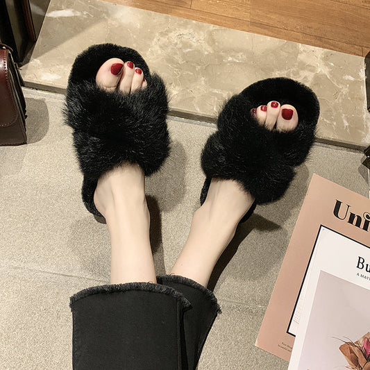 Pantuflas de Piel Cruzadas - Image 2