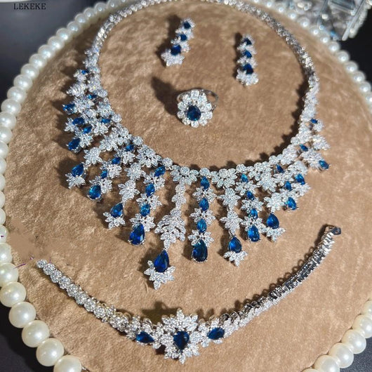 Conjunto de Joyería Elegante con Circonitas y Borlas - Collar, Aretes y Pulsera - Image 7