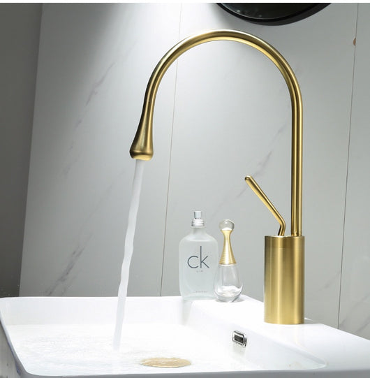 Grifo de Lavabo Giratorio en Cobre Dorado con Diseño Gota de Agua - Image 7