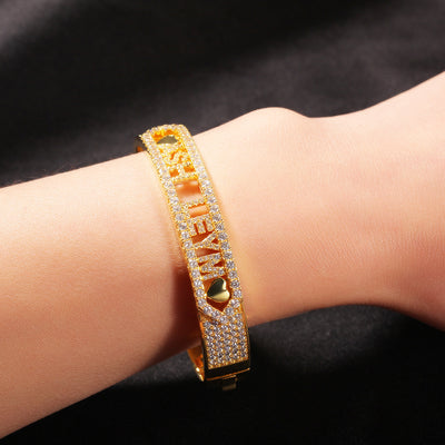 Pulsera de Letras con Incrustaciones de Cobre y Circón de 11MM - Image 12