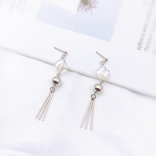 Aretes Coreanos Asimétricos con Flor de Perla y Moño - Image 14