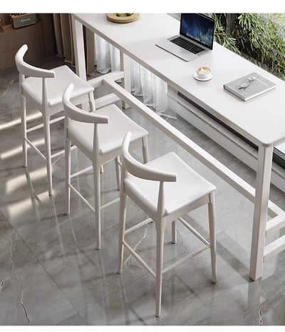 Taburete Minimalista Nórdico en Madera Maciza con Detalles en Cuerno - Image 17