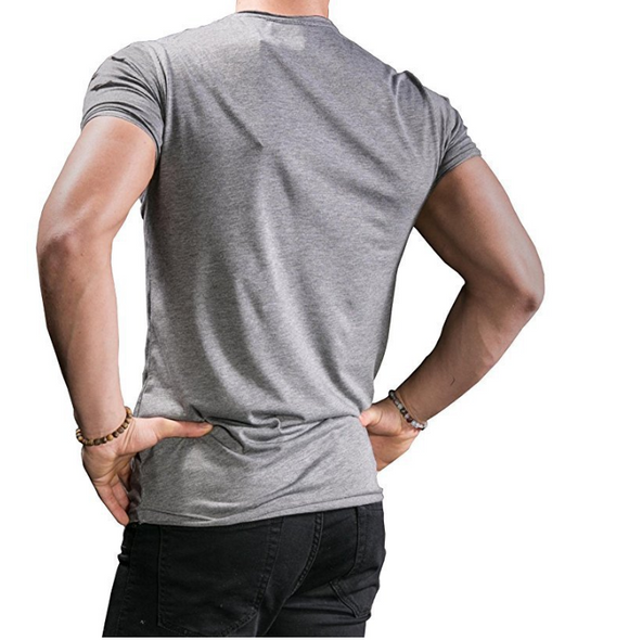 Camiseta Hombre Manga Corta con Cierre y Detalles Rotos