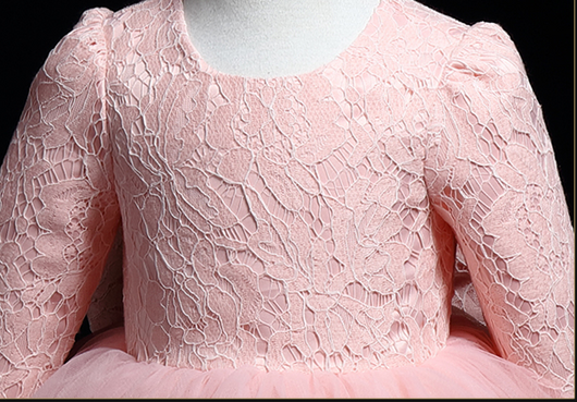 Vestido Princesa Infantil con Falda Voluminosa - Image 4