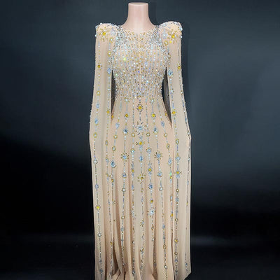 Vestido de Noche Largo Negro Brillante con Detalles de Diamantes - Image 6