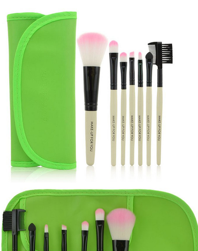 Set de 7 Brochas de Maquillaje Premium con Estuche de Lujo - Image 4