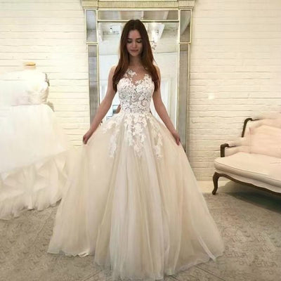 Vestido de Novia sin Mangas con Encaje Floral Elegante - Image 4