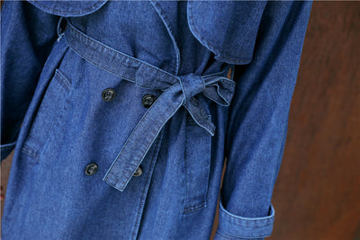 Chaqueta Cortavientos Casual para Mujer con Falda Denim Ajustada - Image 14