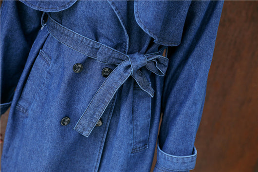Chaqueta Cortavientos Casual para Mujer con Falda Denim Ajustada - Image 14