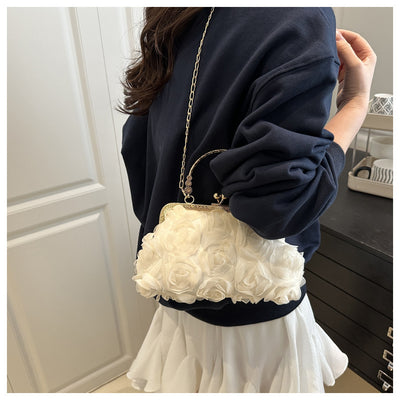 Bolso Elegante para Mujer con Patrón de Rosas y Detalle de Cadena - Image 16