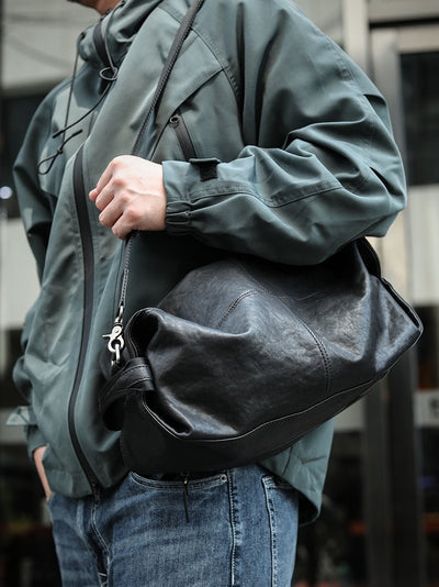 Bolsa Deportiva de Cuero para Hombre con Gran Capacidad - Image 4