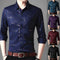 Camisa Masculina Slim Fit com Gola de Ponta e Listras Manga Longa