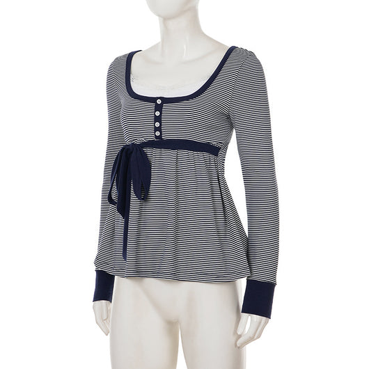 Blusa Rayada de Cintura Alta con Detalle de Encaje y Manga Larga Versátil - Image 10