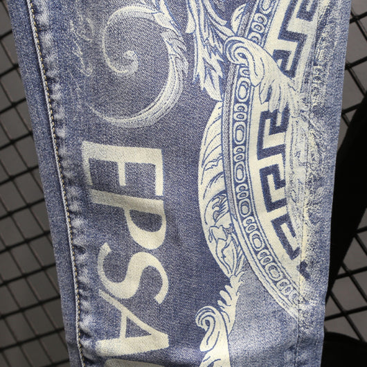 Jeans Slim Fit con Estampado de León - Colección Verano Hombre - Image 4
