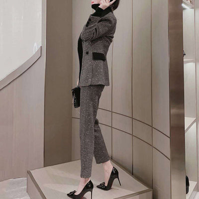 Traje de Dos Piezas para Mujer - Elegancia y Sofisticación - Image 2