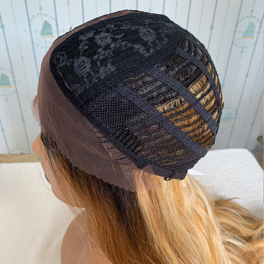 Peluca Larga Ondulada 30 Pulgadas Efecto Piano - Cabello Sintético Premium - Image 9