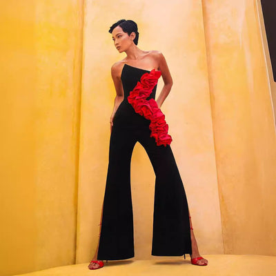 Jumpsuit Elegante Rojo con Aplicaciones y Escote Tubo