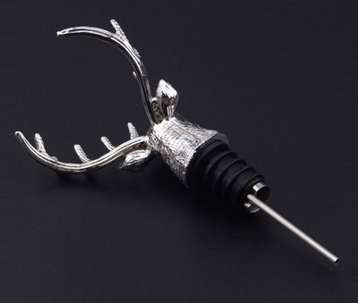 Vertedor de Vino y Tapón Aireador con Diseño de Cabeza de Venado en Acero Inoxidable - Image 4