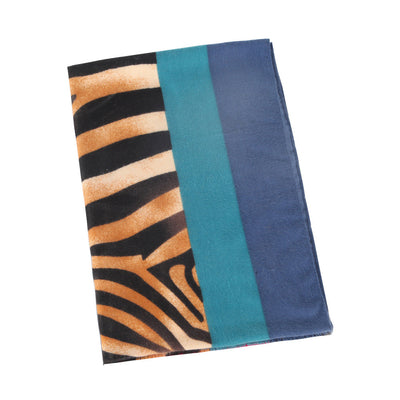 Pañuelo de Satén Doble Cara Estampado Cebra con Ribete de Color - Image 4